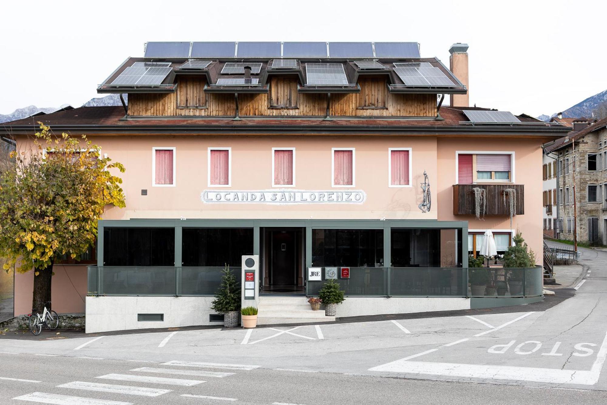 Locanda San Lorenzo Puos dʼAlpago Extérieur photo